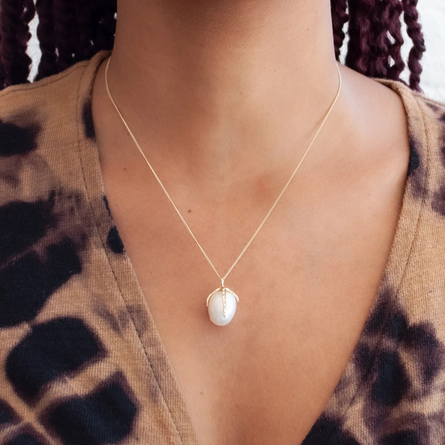 White South Sea Pearl Gold Necklace - Image 2