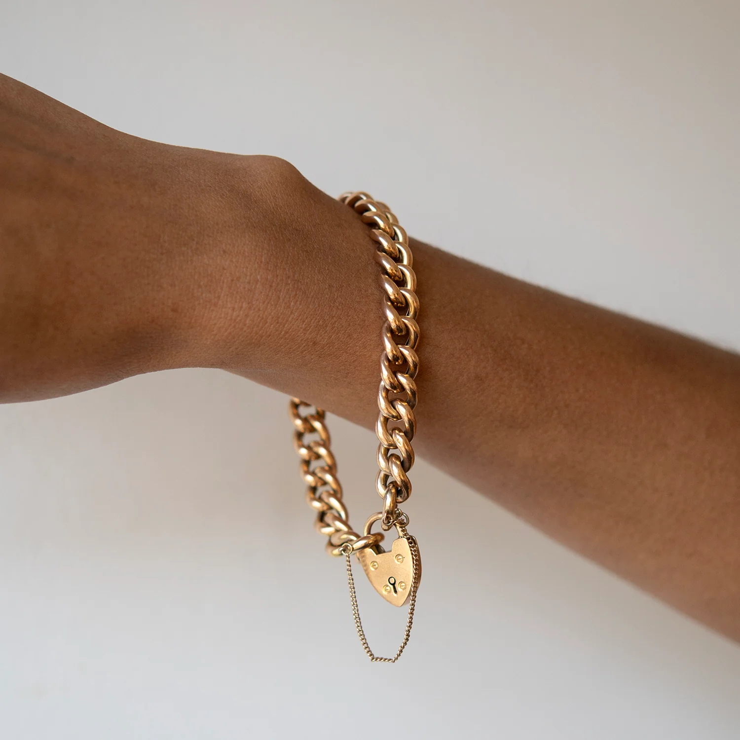 Antique Curb Heart Padlock Bracelet - Image 2