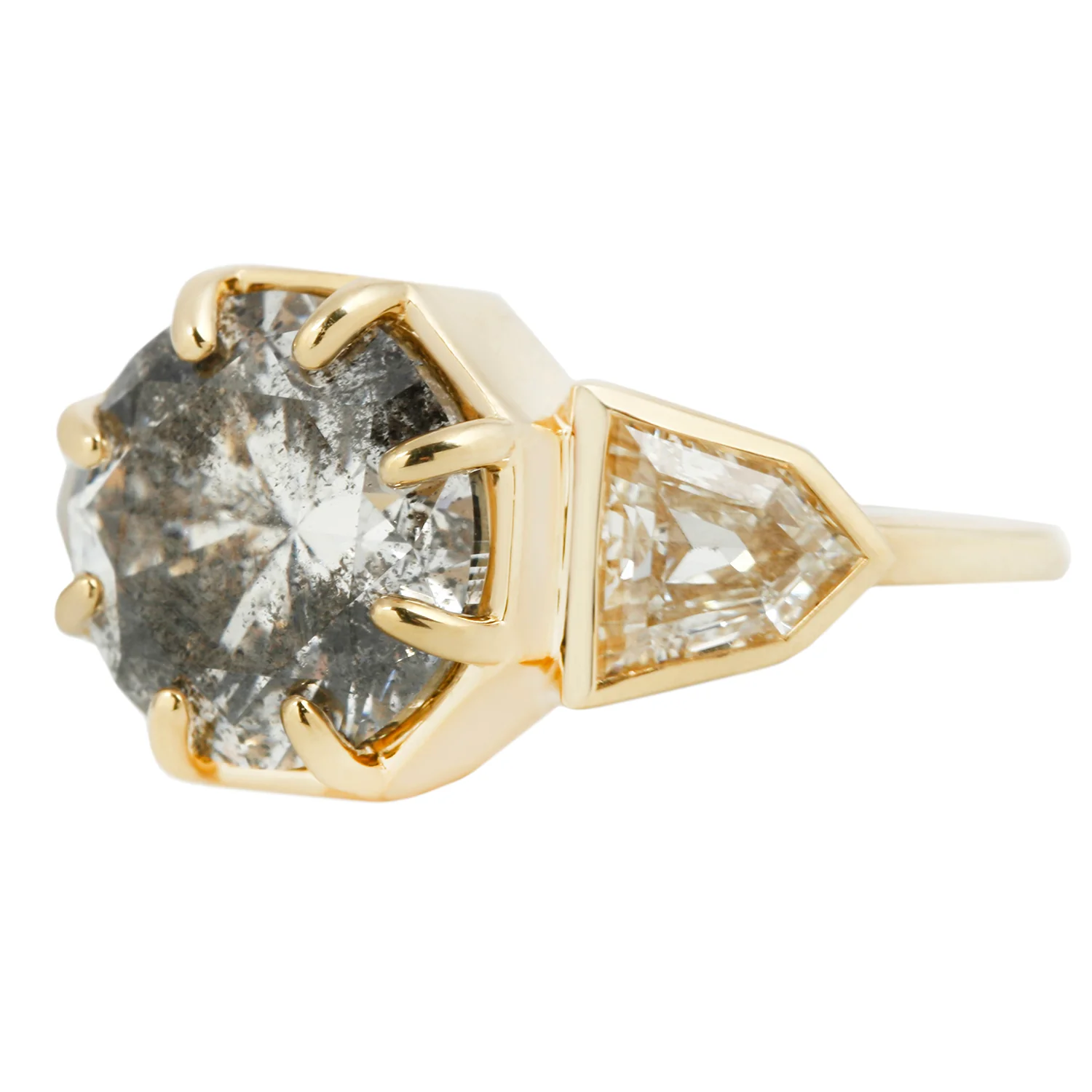 Bright Palace Diamond Ring - Image 3