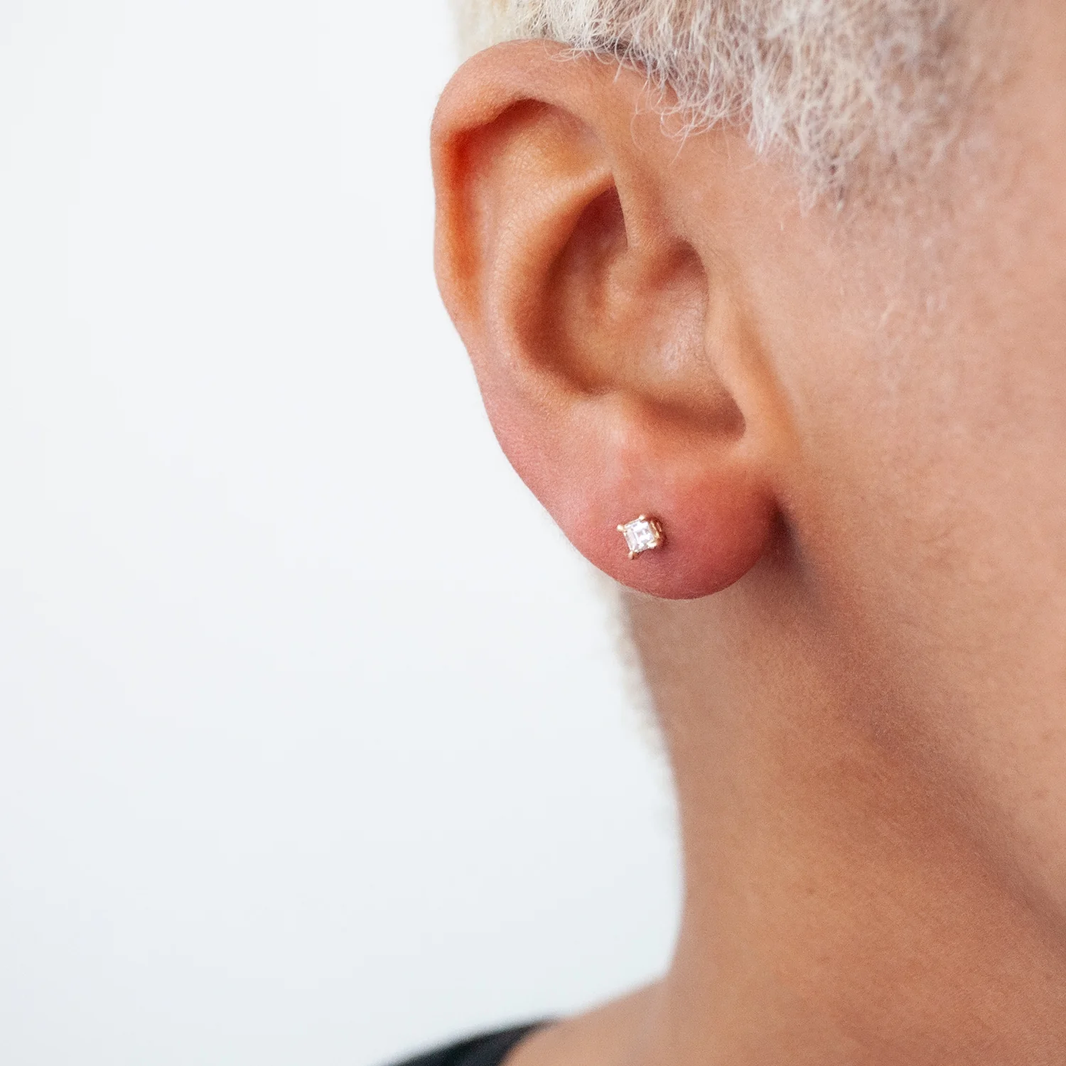 Carré Diamond Studs - Image 2