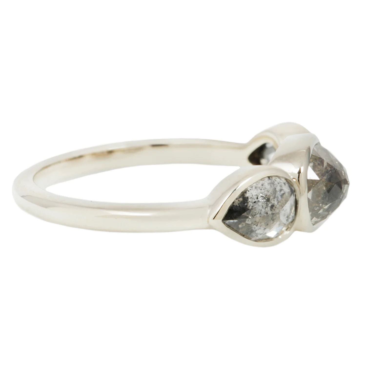 Cosmos Three Stone Ring - Image 5