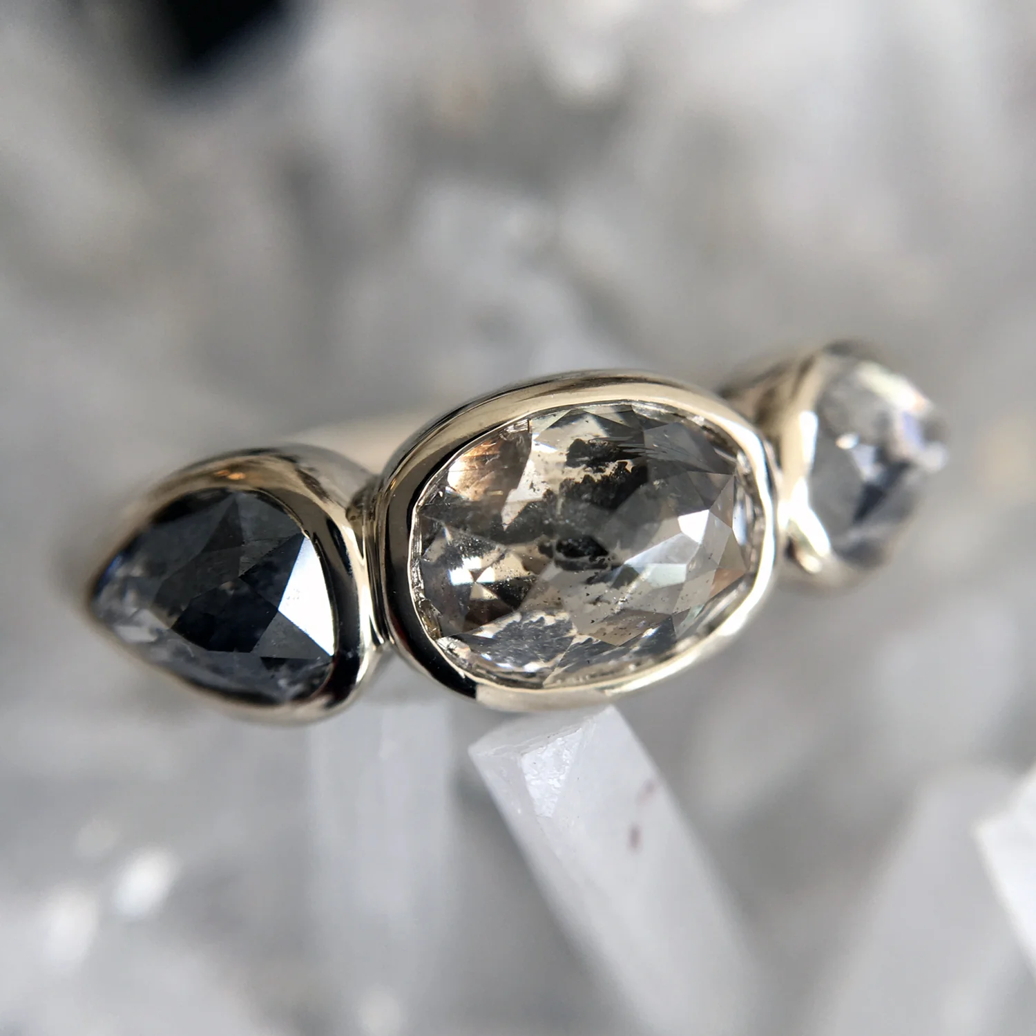 Cosmos Three Stone Ring - Image 8