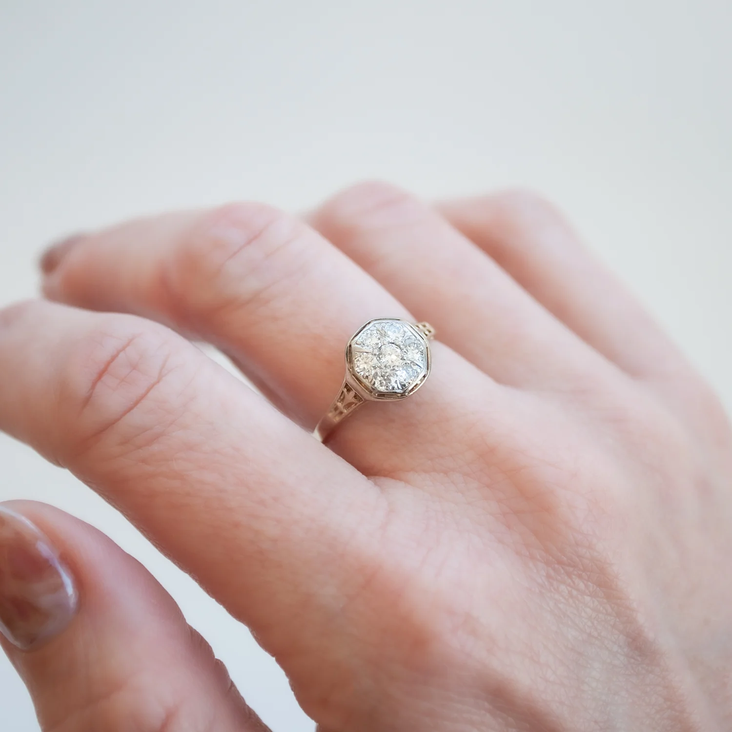 Diamond Daisy Ring - Image 2