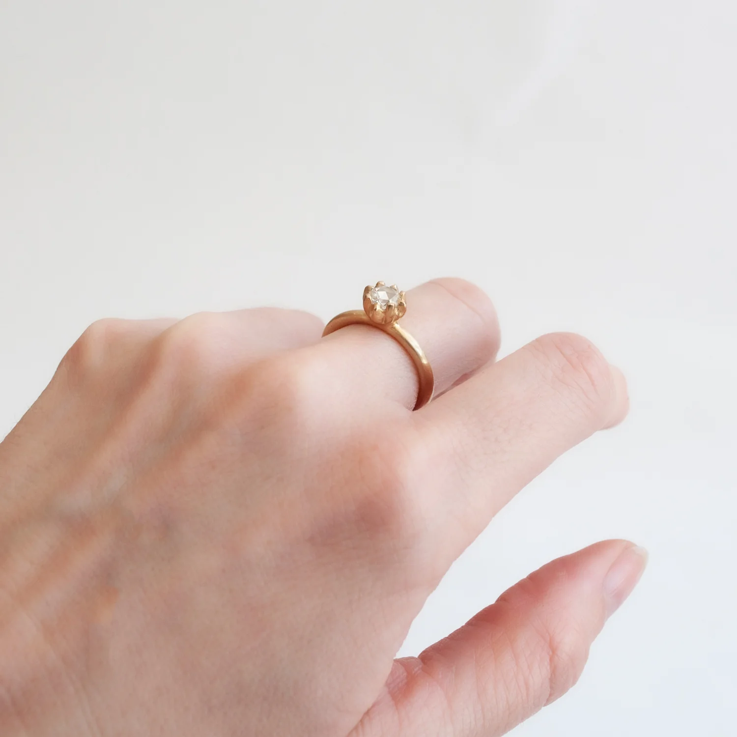 Diamond Solitaire Fleur Ring - Image 4