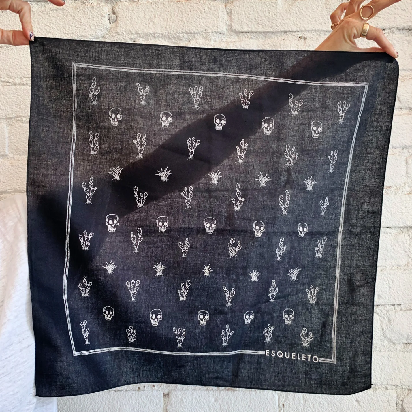 ESQUELETO Bandana - Image 3