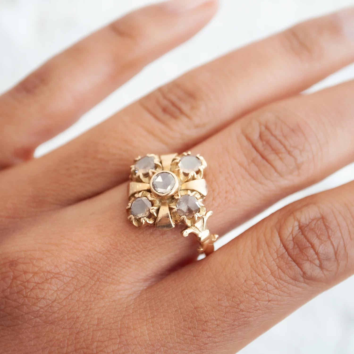 Floral Palace Ring - Image 2