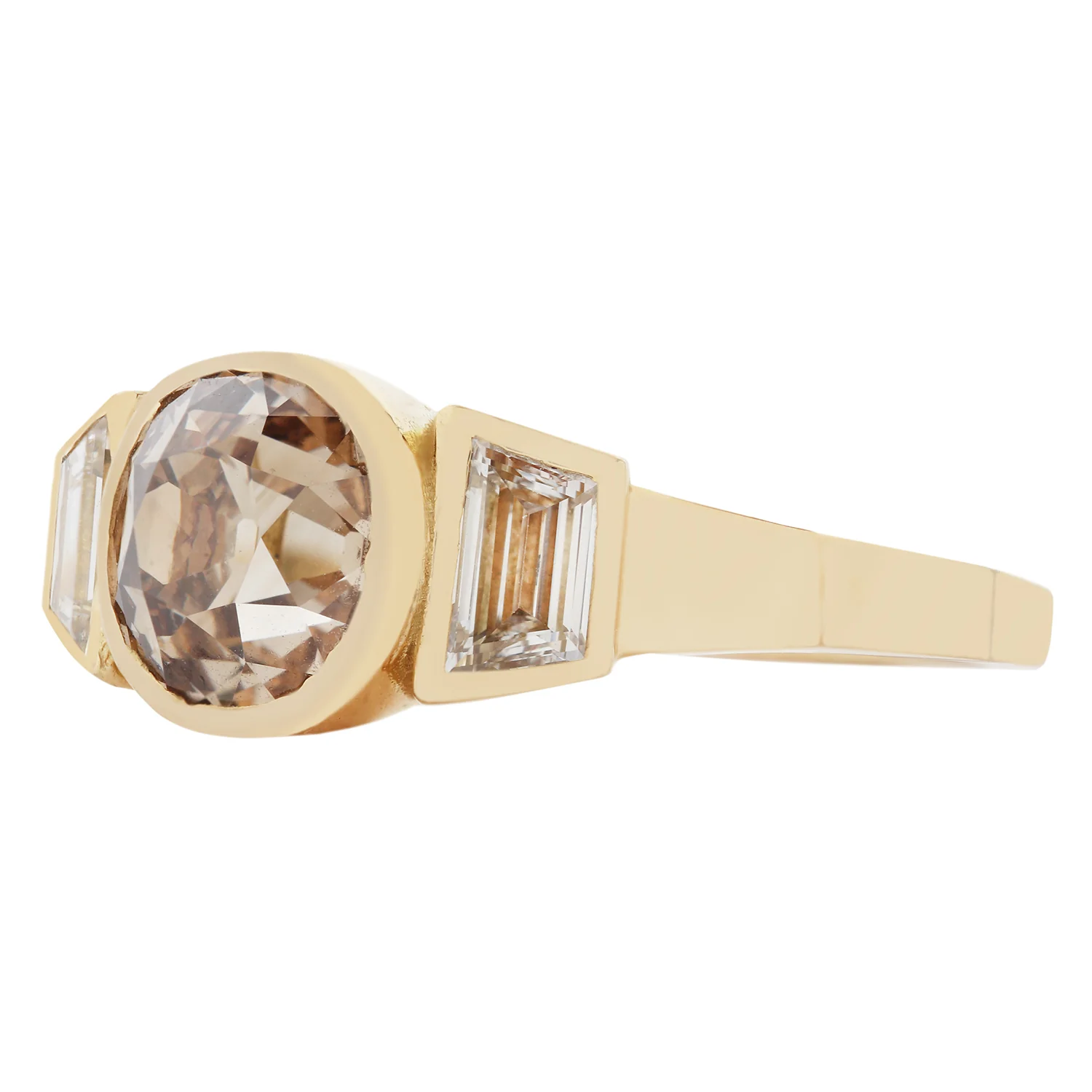 Golden Deco Diamond Ring - Image 3
