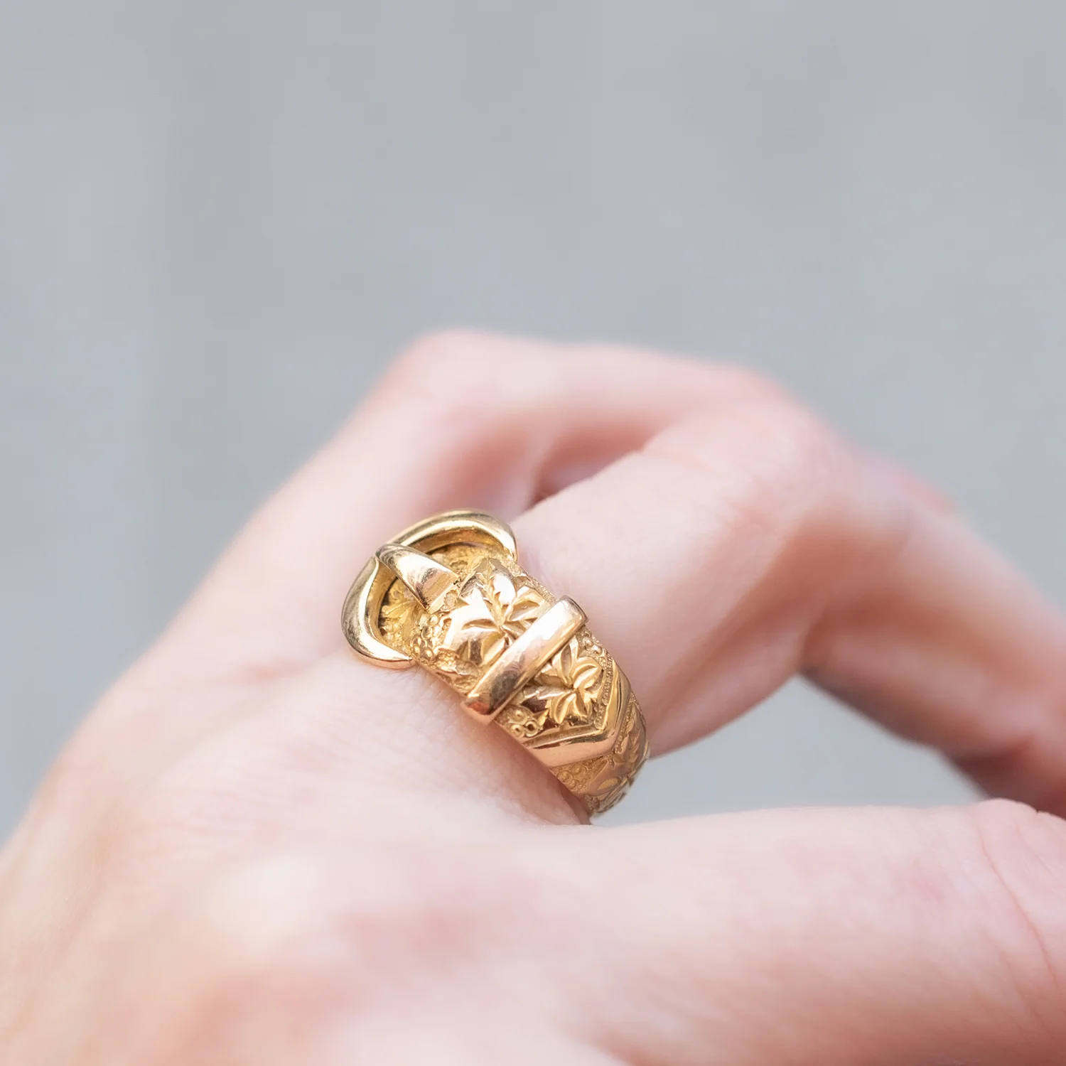 Golden Lily Buckle Ring - Image 6