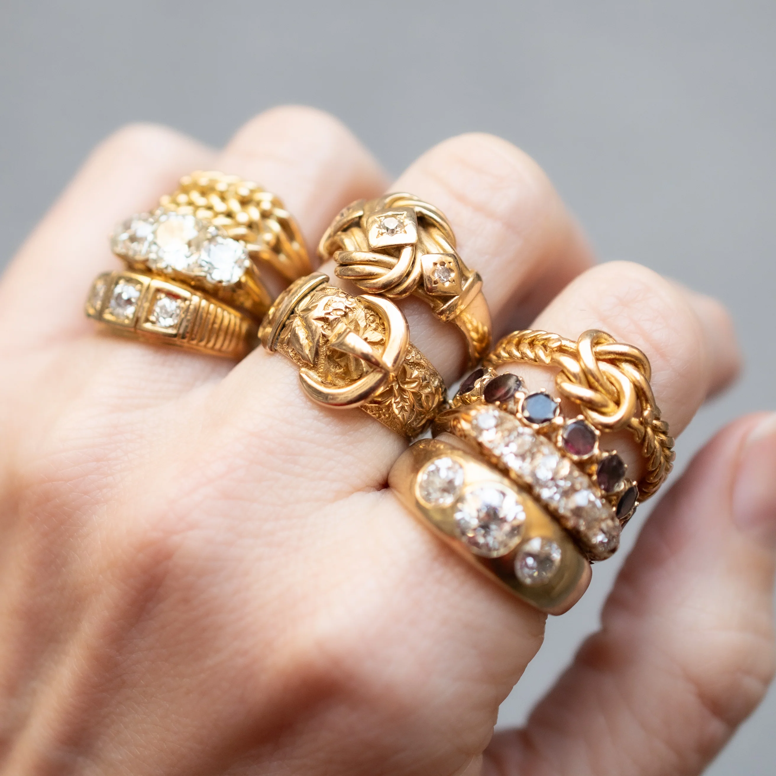 Golden Lily Buckle Ring - Image 7