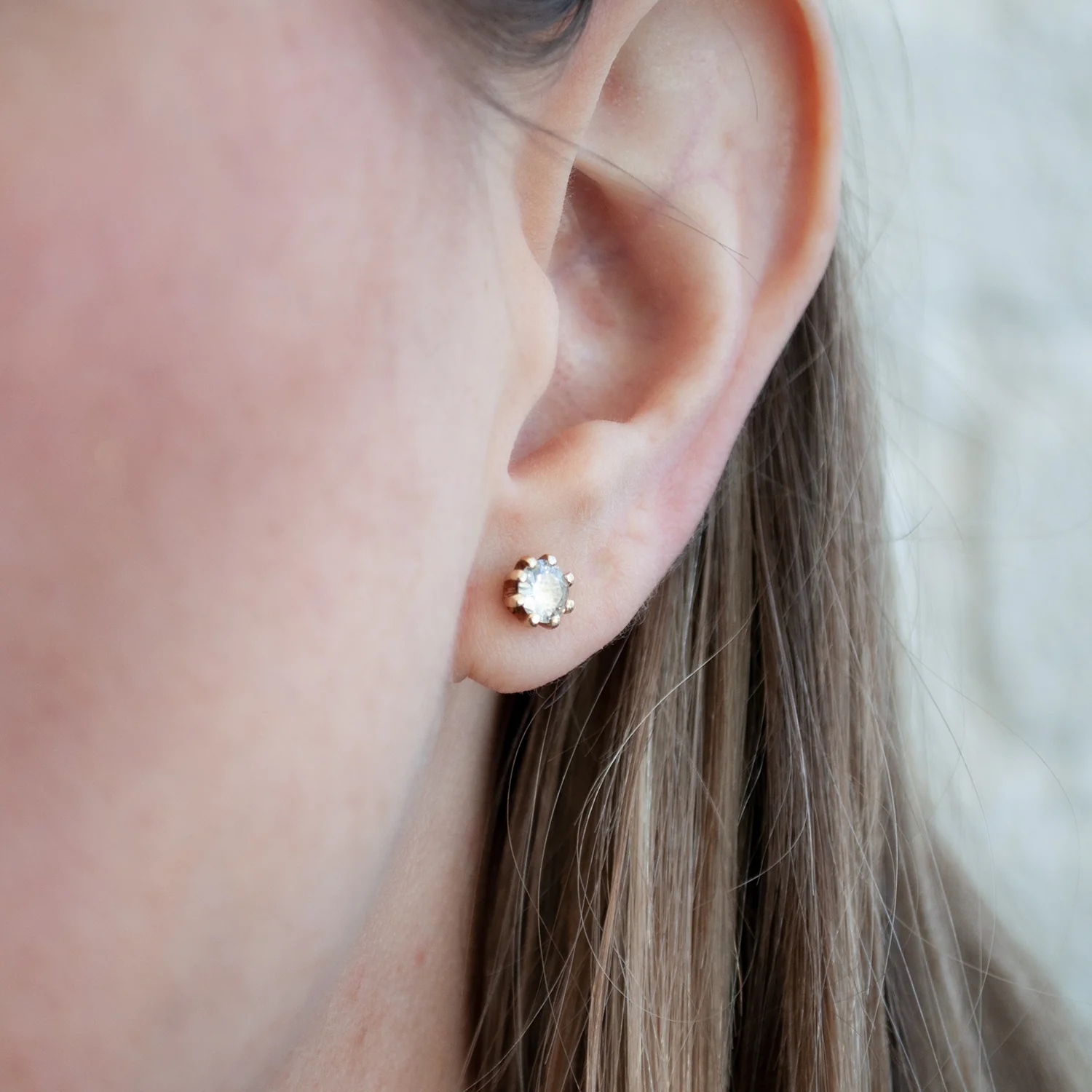 Golden Vintage Diamond Studs - Image 2