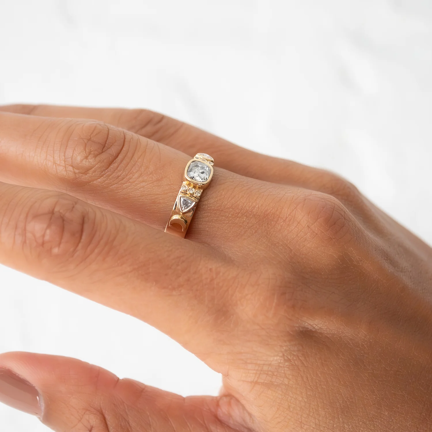 Gray & White Diamond Totem Ring - Image 8