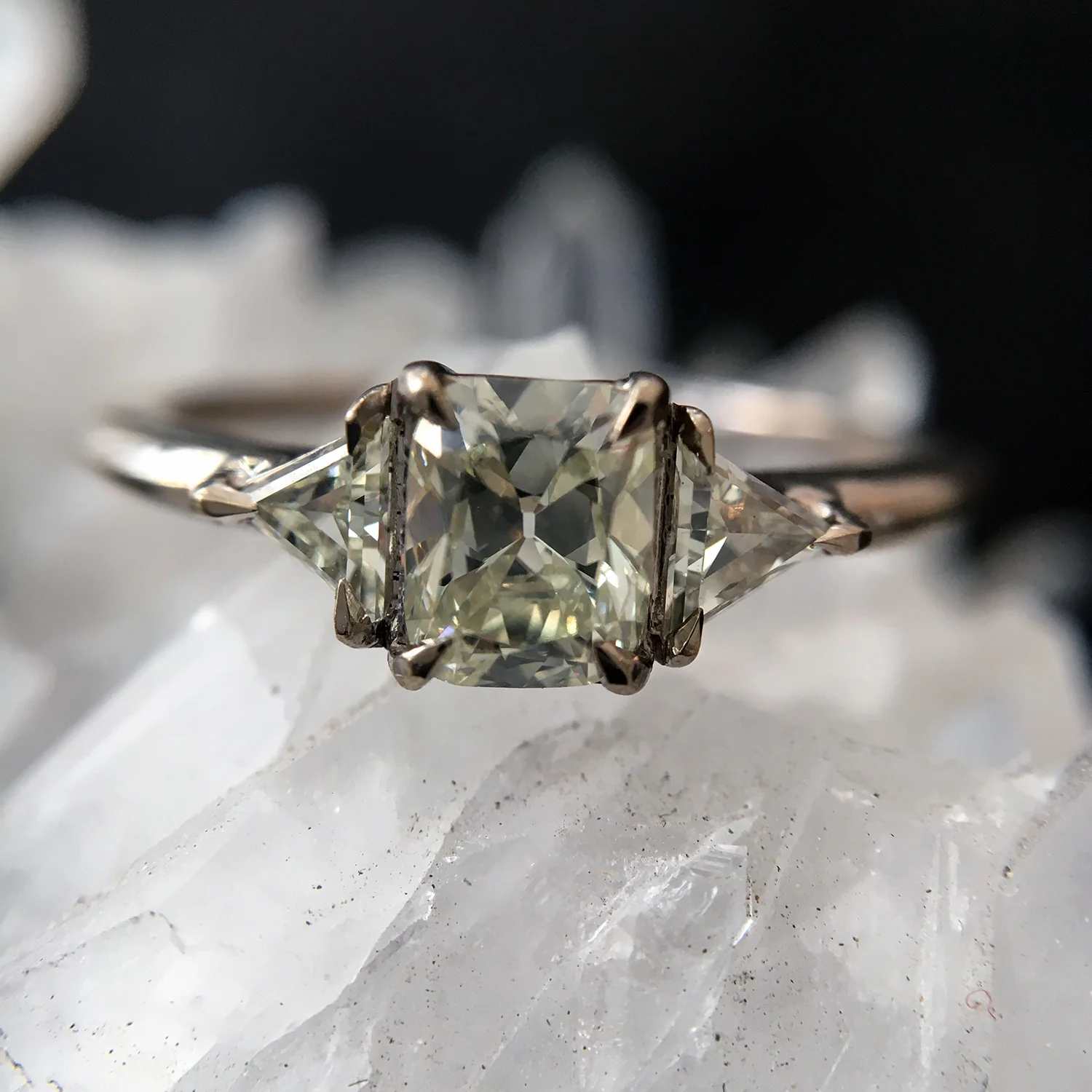 Interstellar Three Stone Ring - Image 7