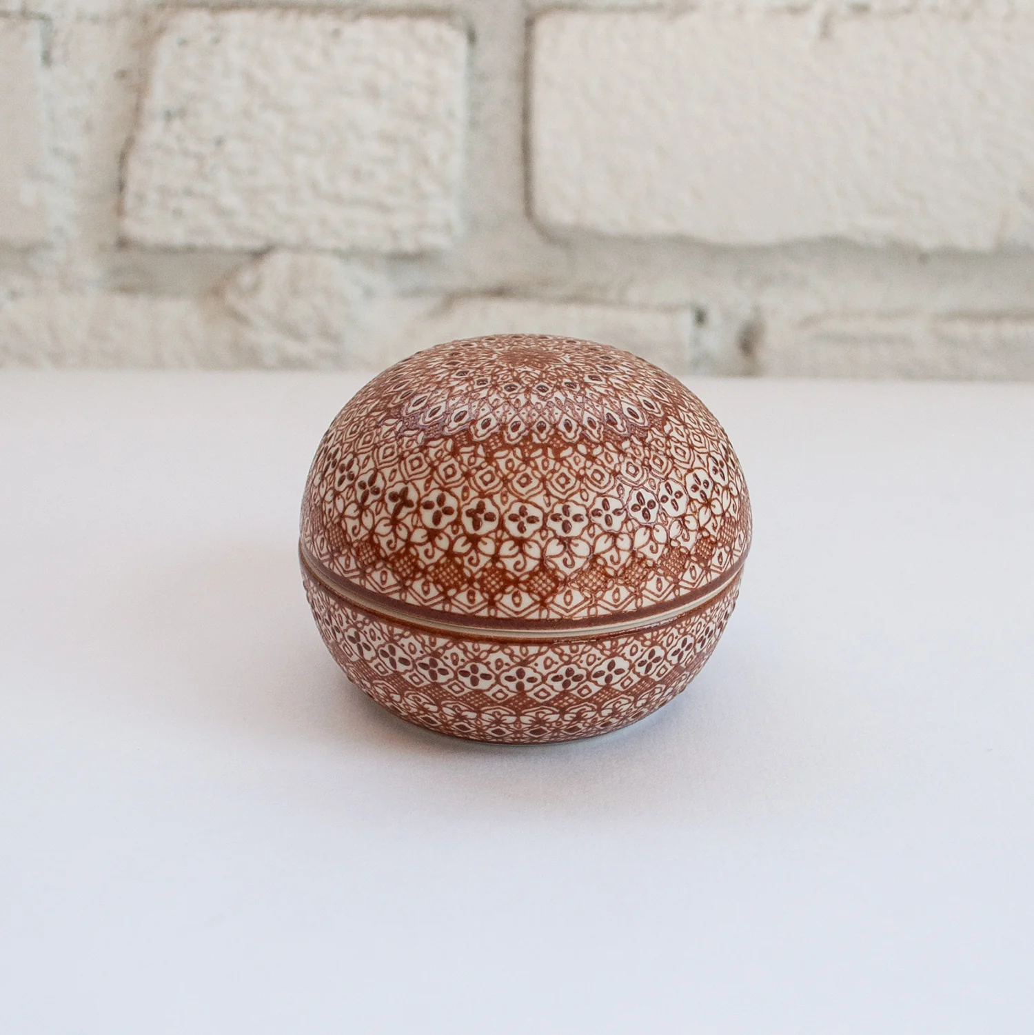Small Round Jar - Image 7