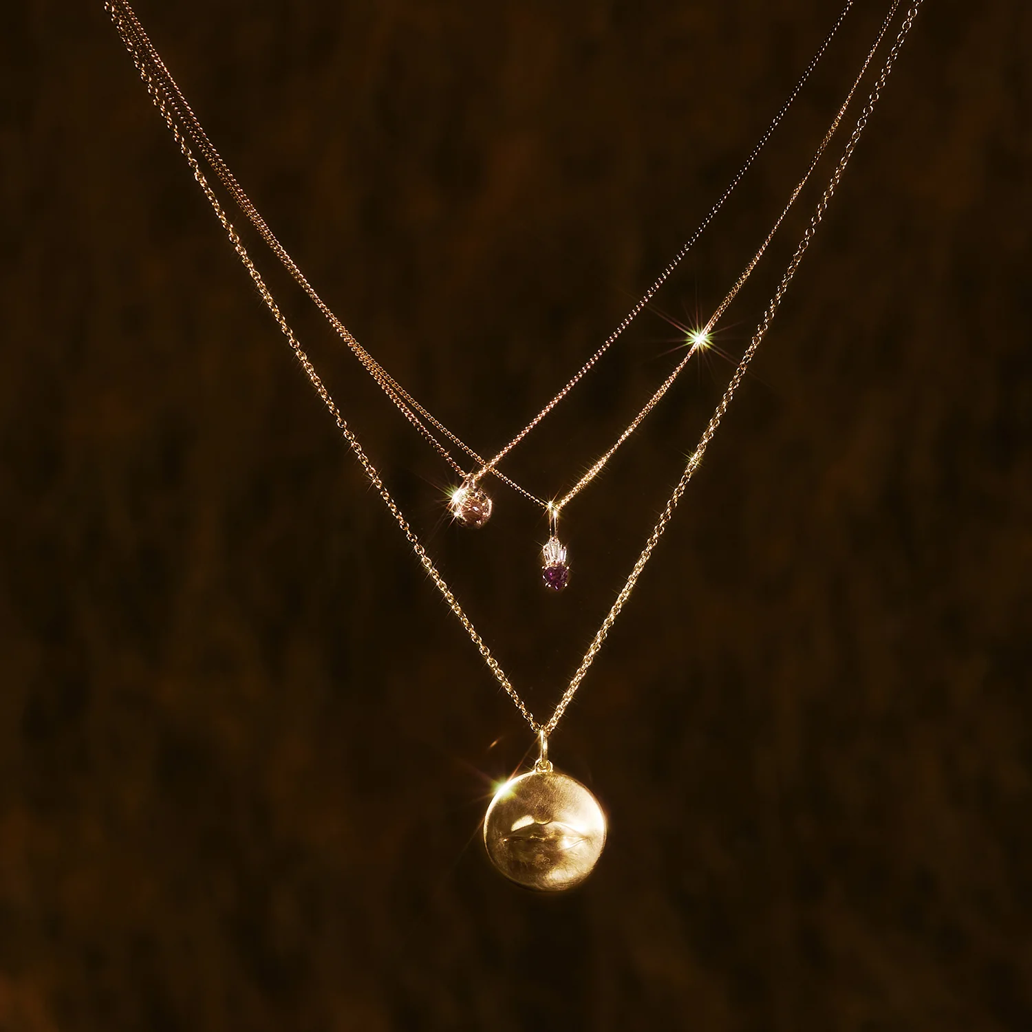 Kiss Me Pendant Necklace - Image 3