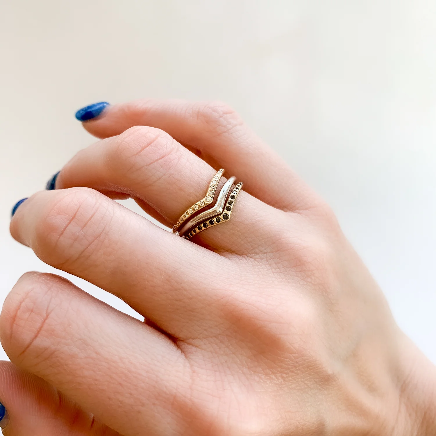 Champagne Diamond Archer Ring - Image 2