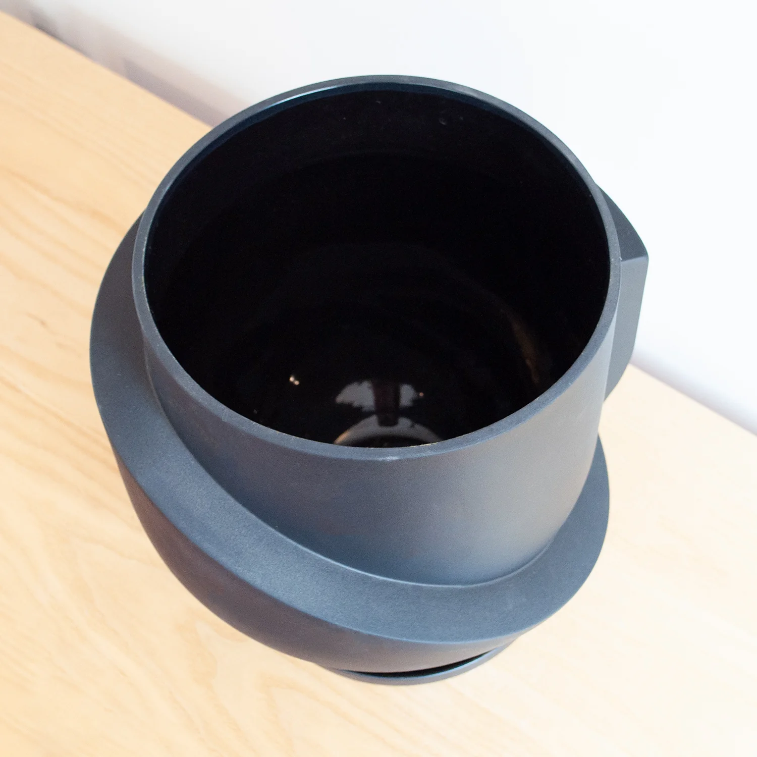 Large Vayu Planter - Image 3