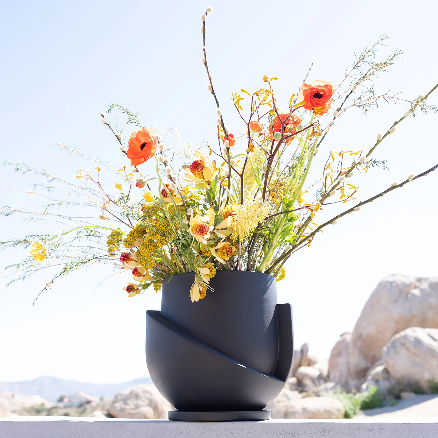 Large Vayu Planter - Image 4