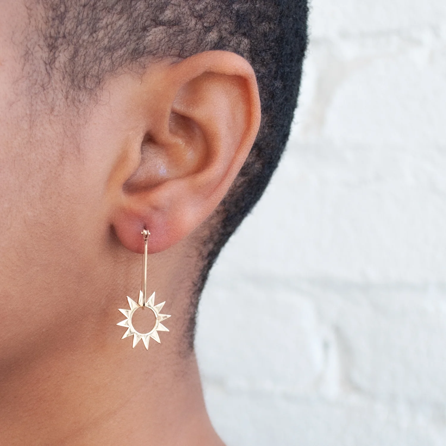 Latch and Spur Gold Earrings - Image 2