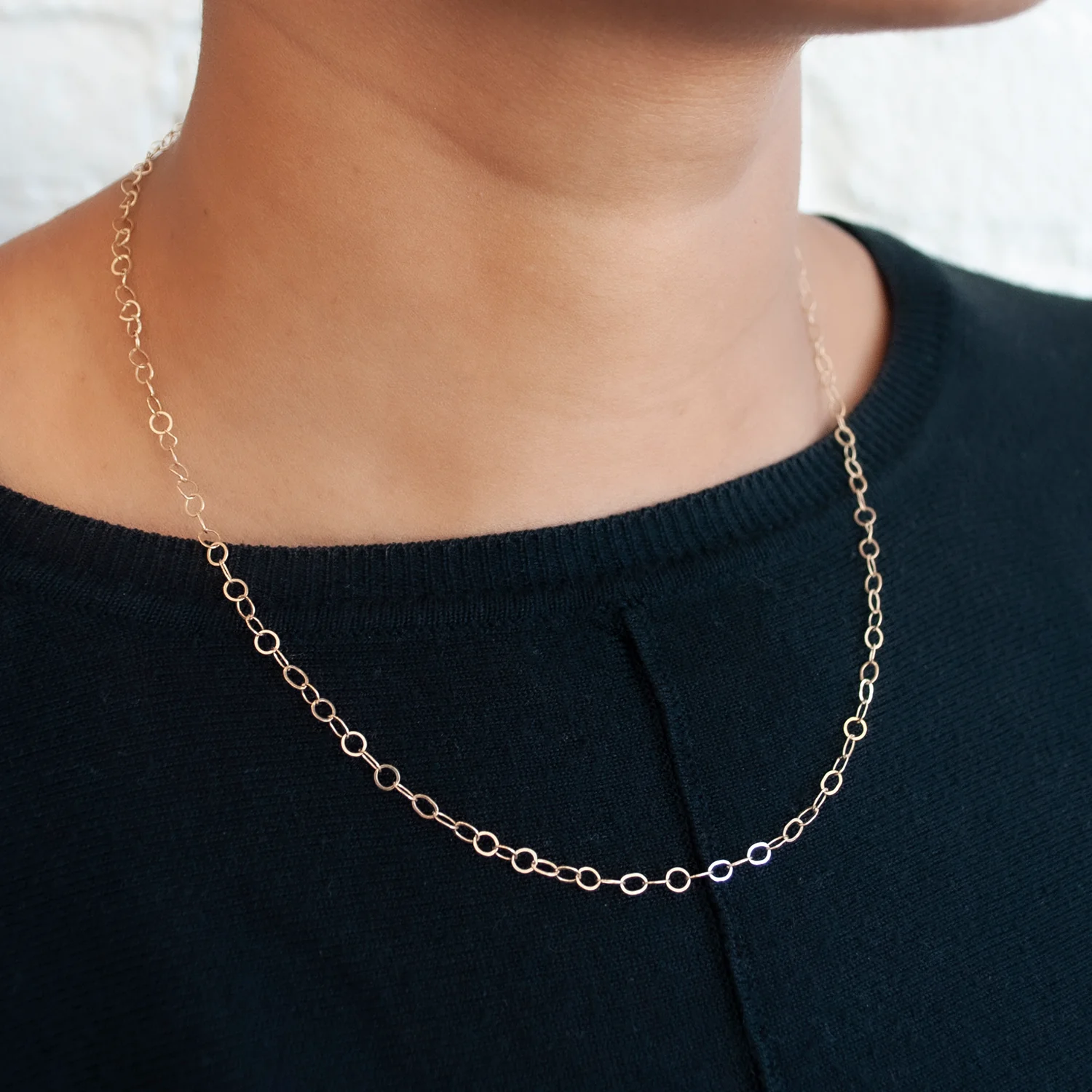 LI Small Forged Gold Link Necklace - Image 2