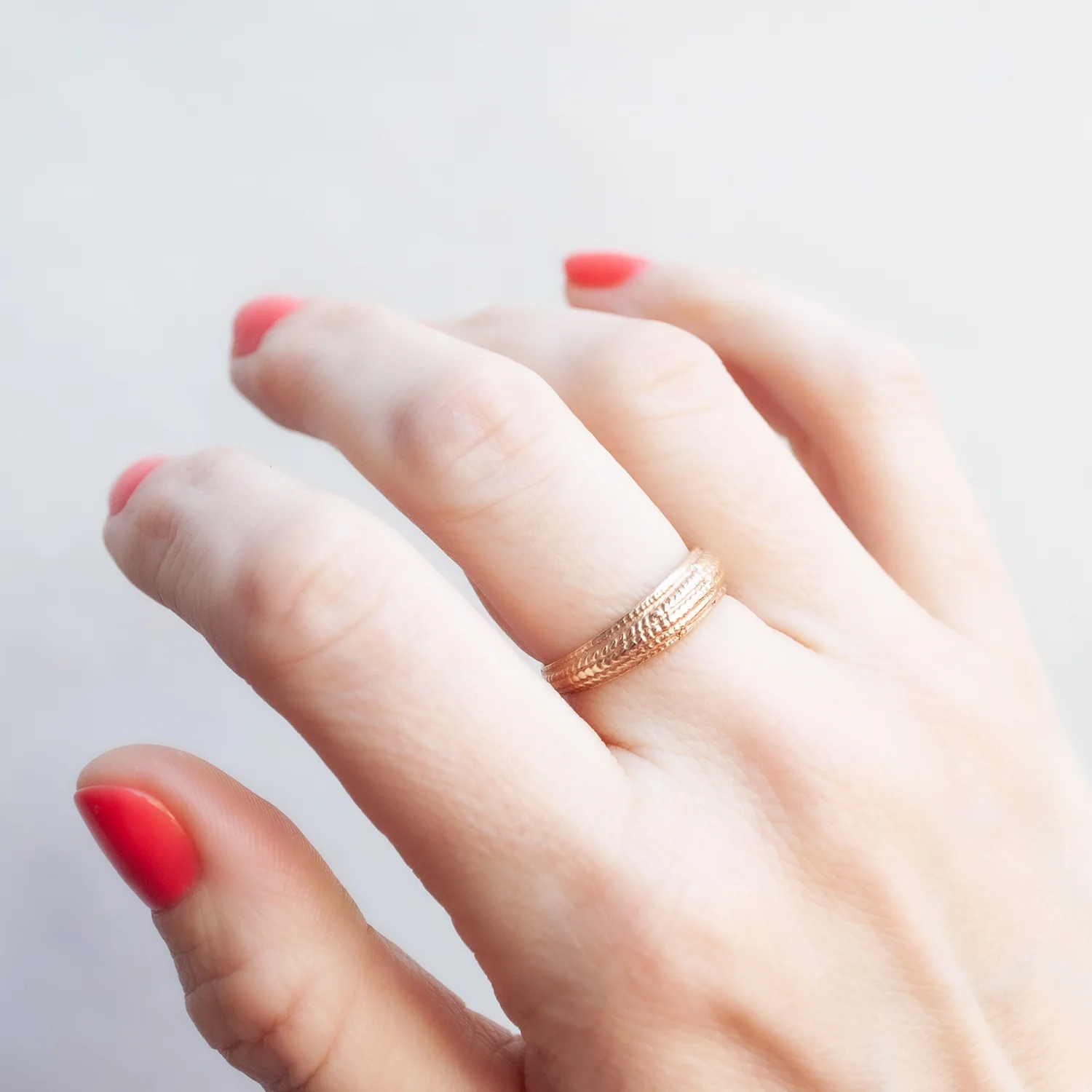 Gold Seashell Ring - Image 2
