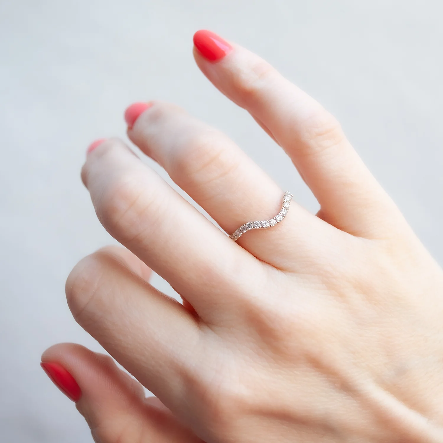 White Diamond Nesting Band - Image 2