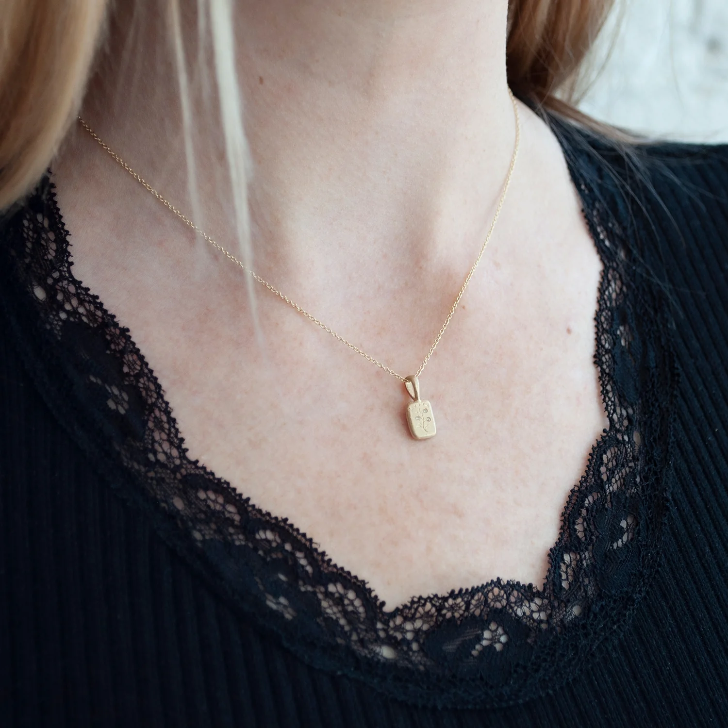 Roses To You Necklace - Image 2