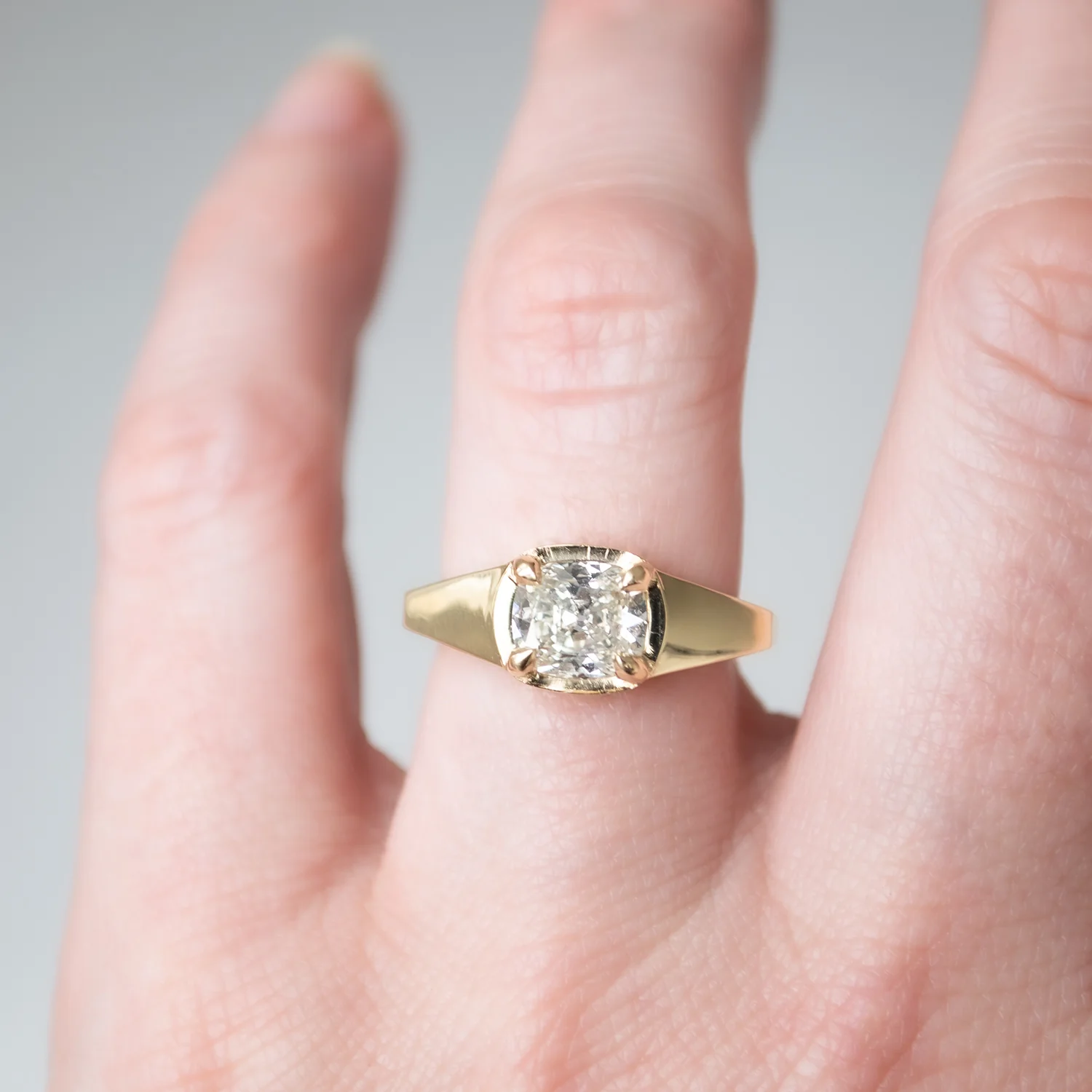 Nouveau Diamond Empire Ring - Image 2
