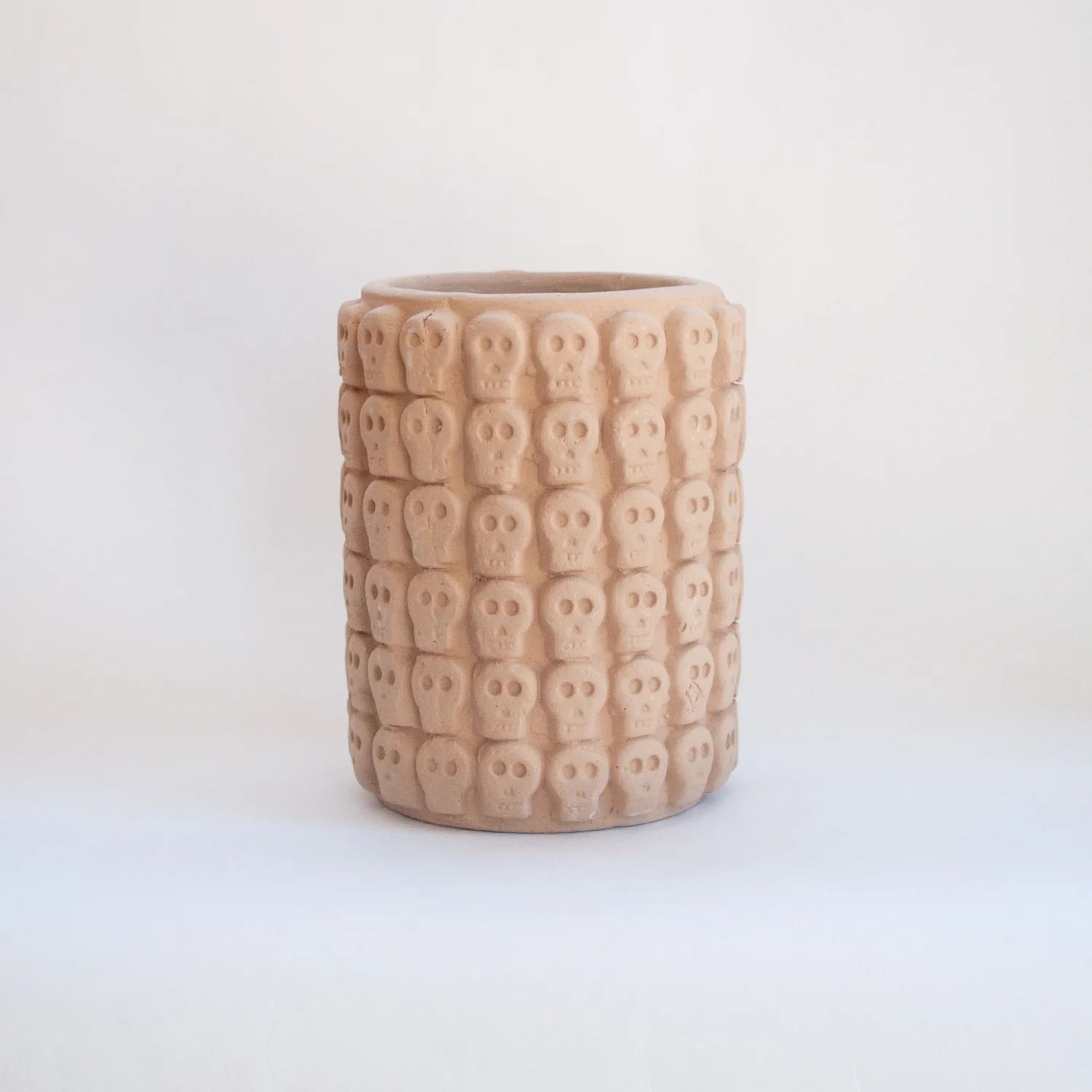 Pantli Skulls Small Planter - Image 4
