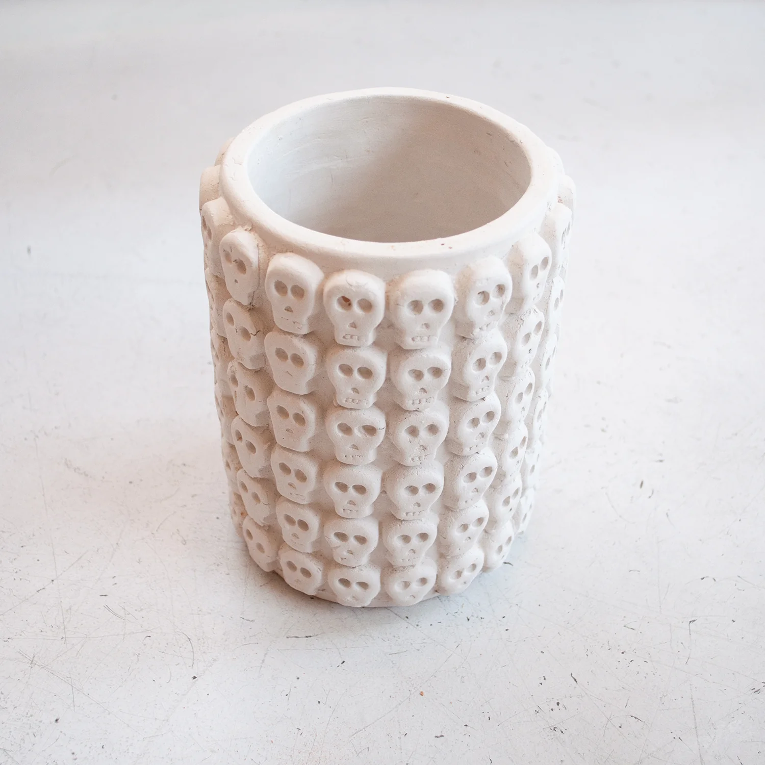 Pantli Skulls Small Planter - Image 5