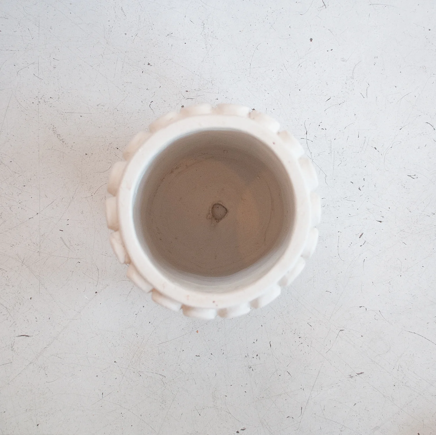 Pantli Skulls Small Planter - Image 6