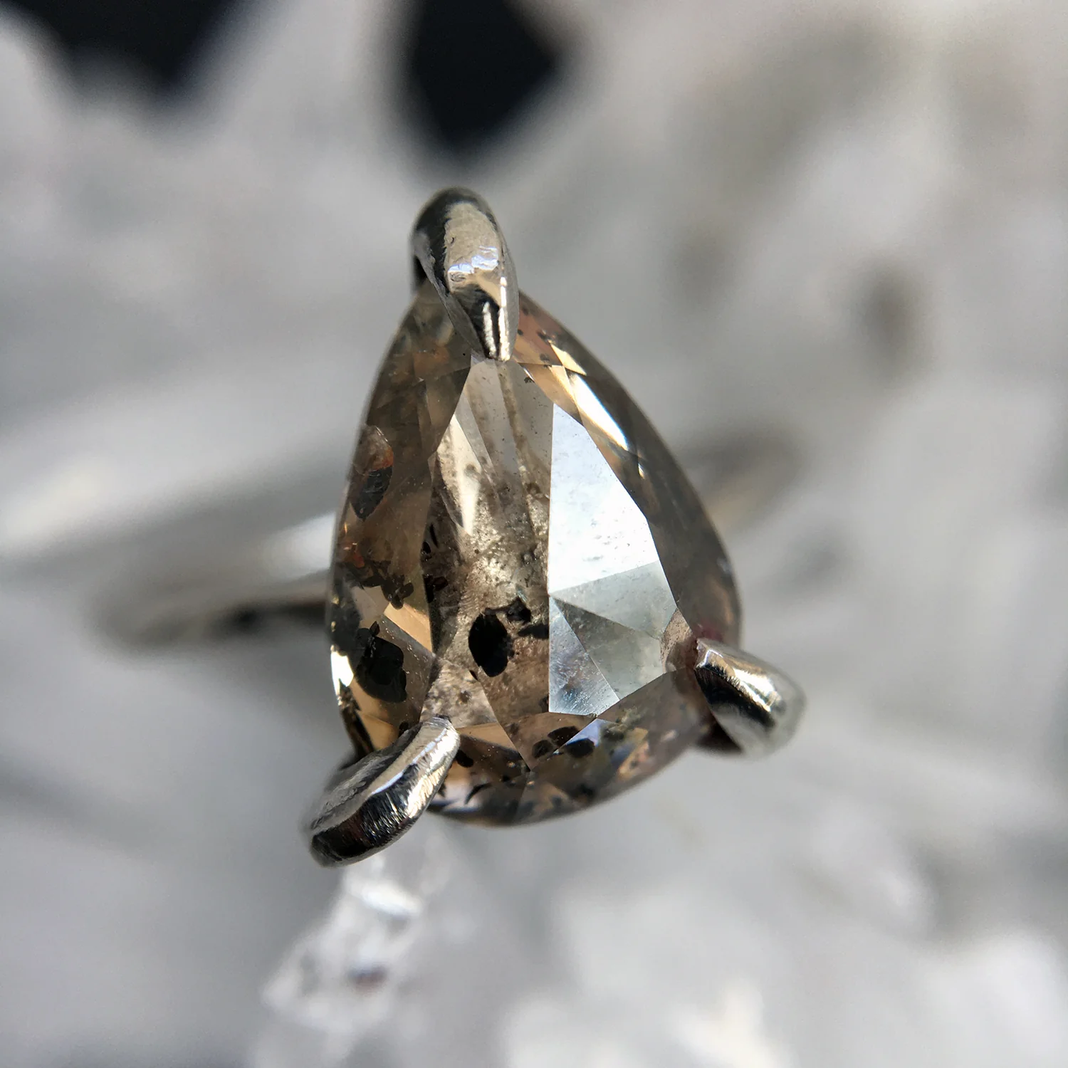 Platinum Contemporary Claw Ring - Image 4