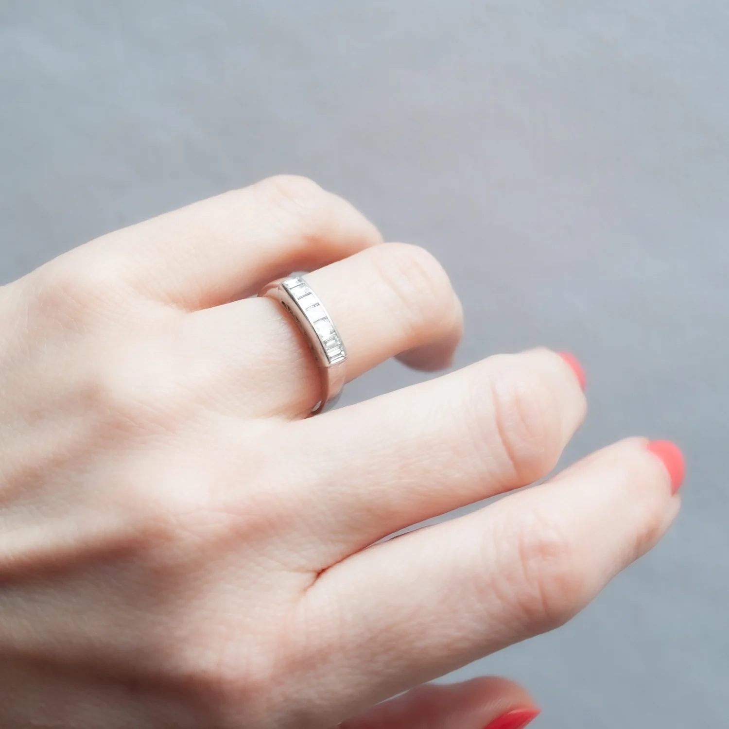 Platinum Seven Diamond Bar Ring - Image 2