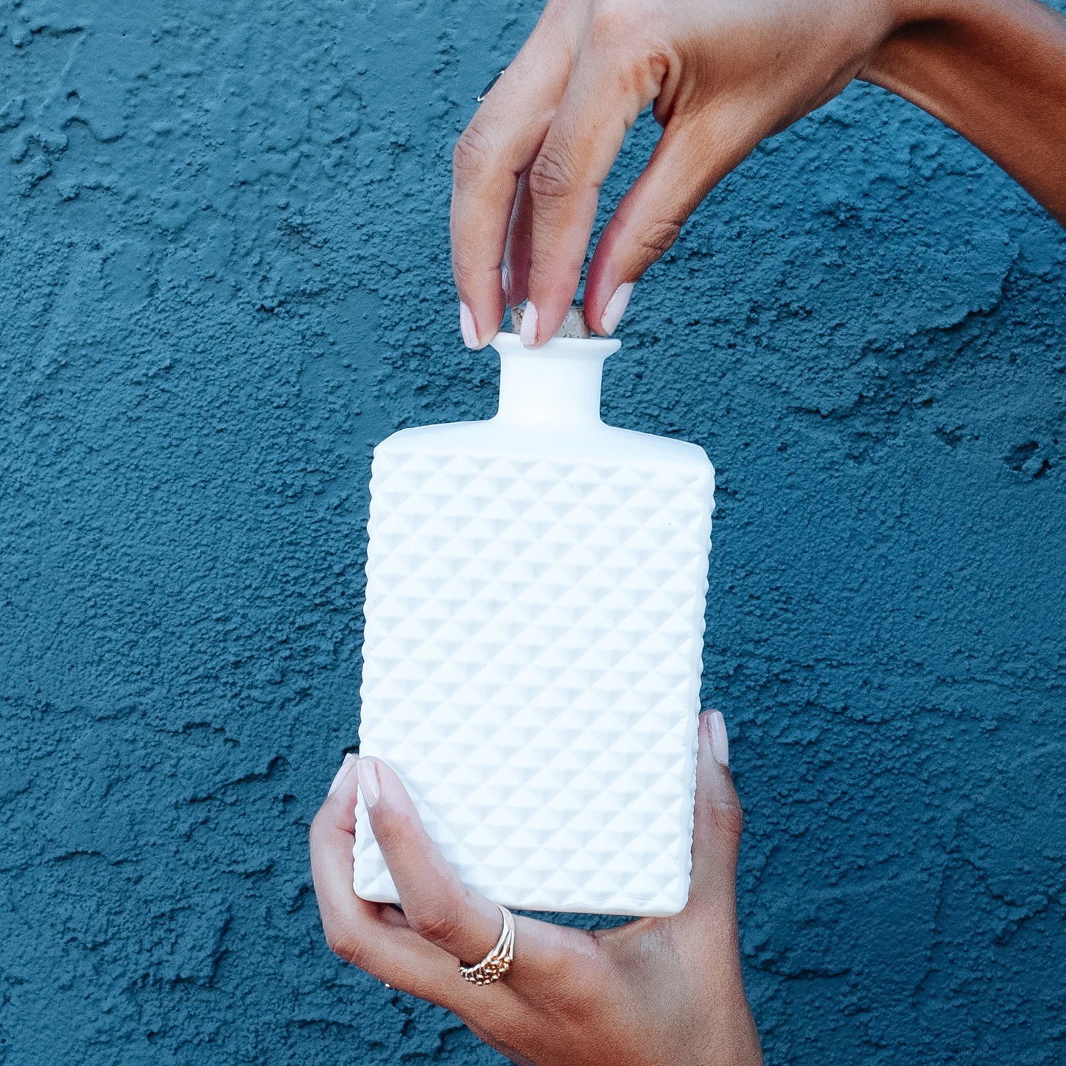Porcelain Faceted Decanter - Image 7