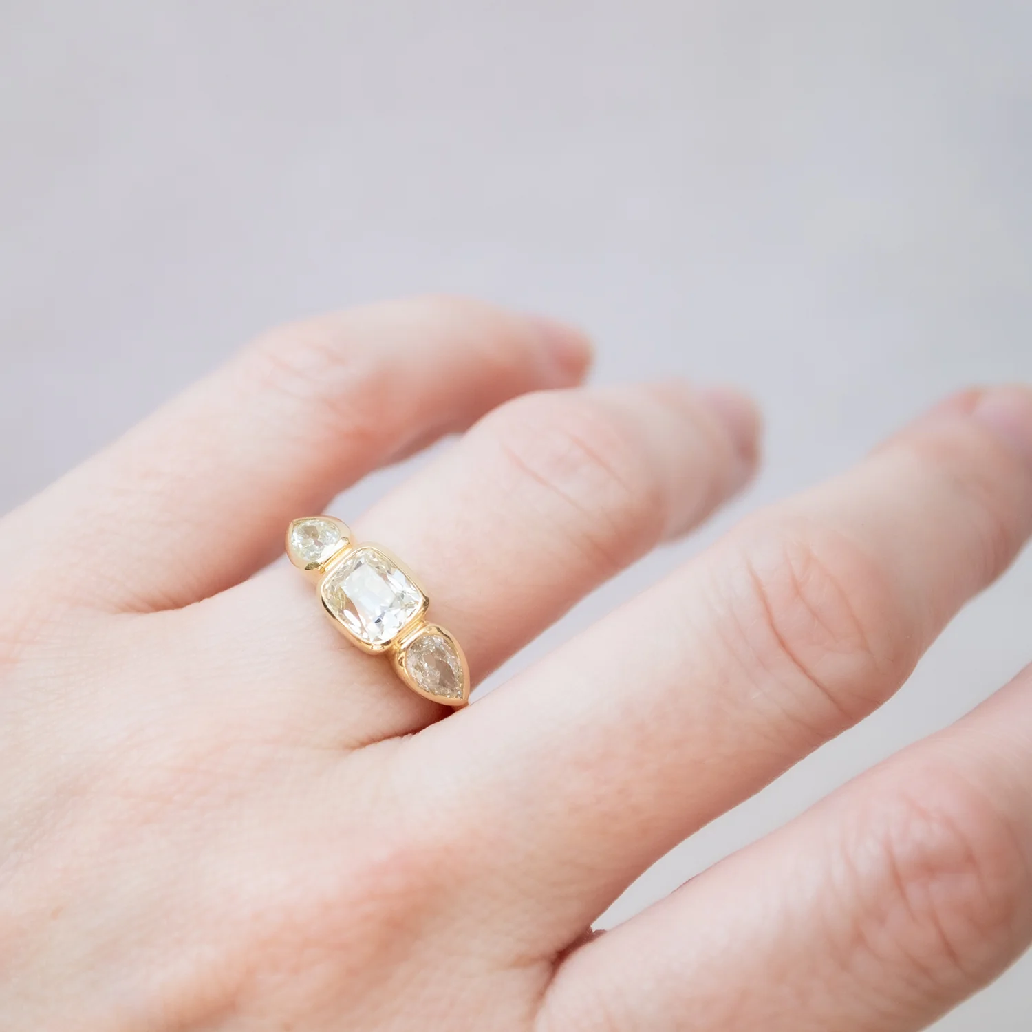 Radiant Symphony Ring - Image 2