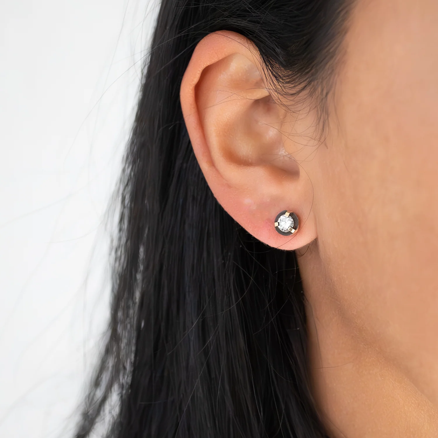 Round Diamond Dark Halo Studs - Image 2