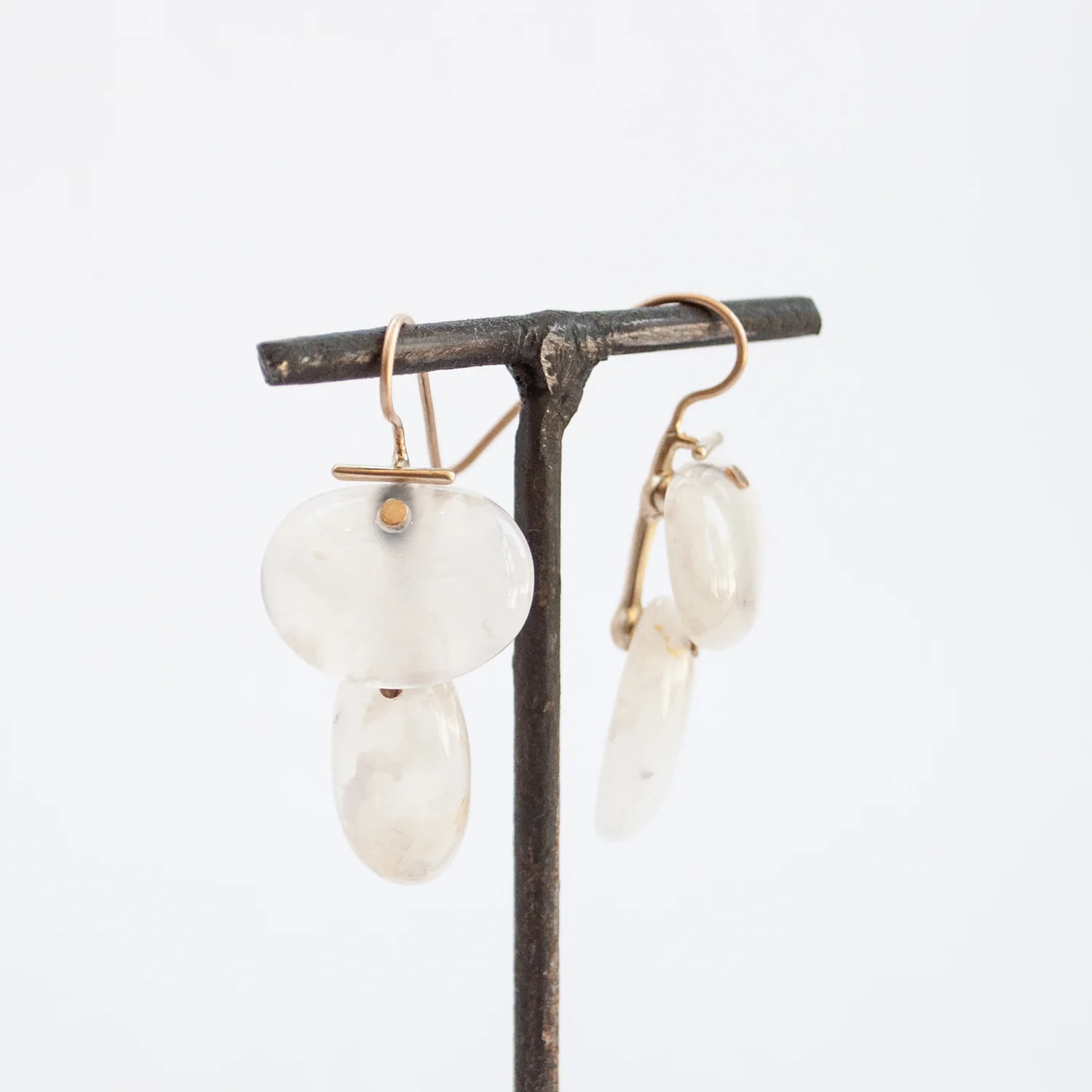 Layered Lingzhi Kiku White Agate Earrings - Image 3