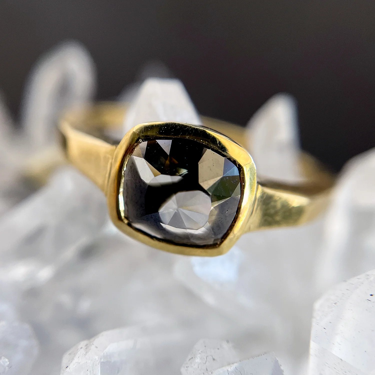 Salt & Pepper Meteor Ring - Image 7