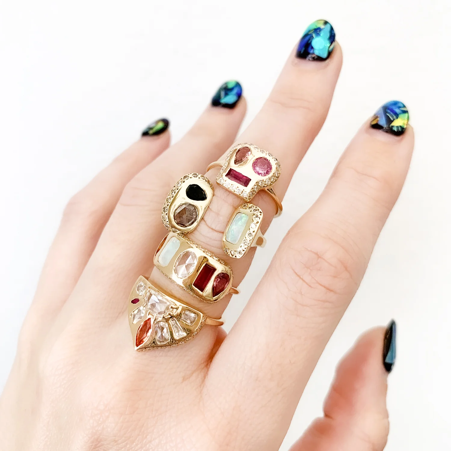 Mariam Shield Ring - Image 4