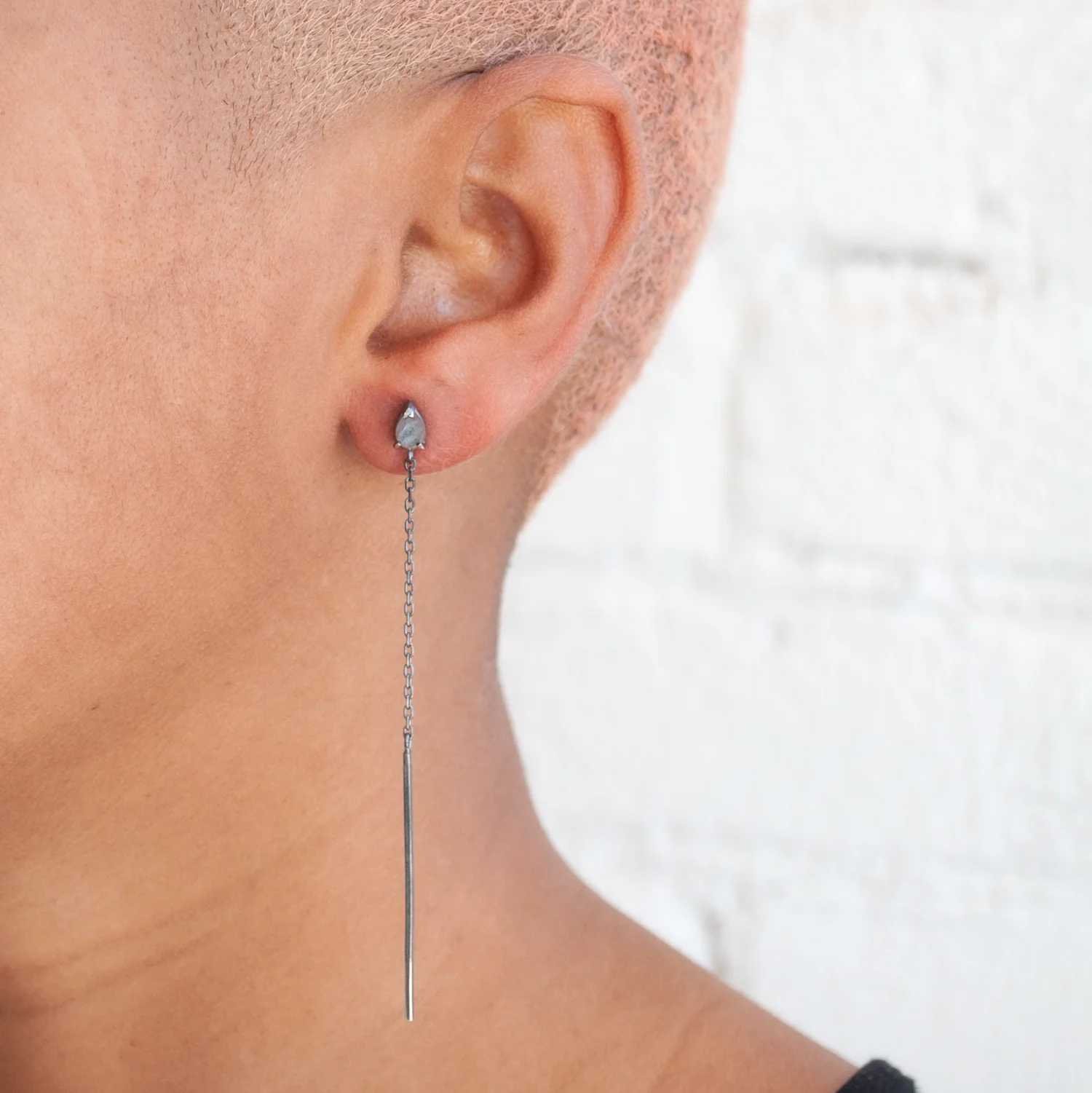 Silver Labradorite Bar and Streamline Earrings - Image 2