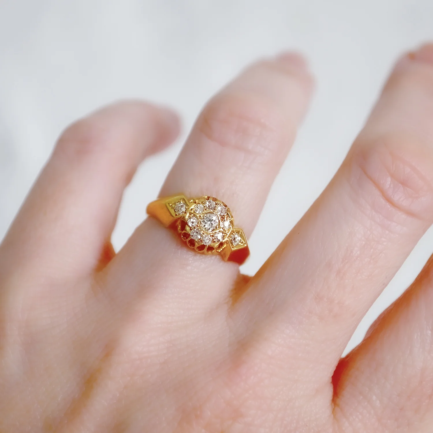 Victorian Diamond Cluster Ring - Image 2
