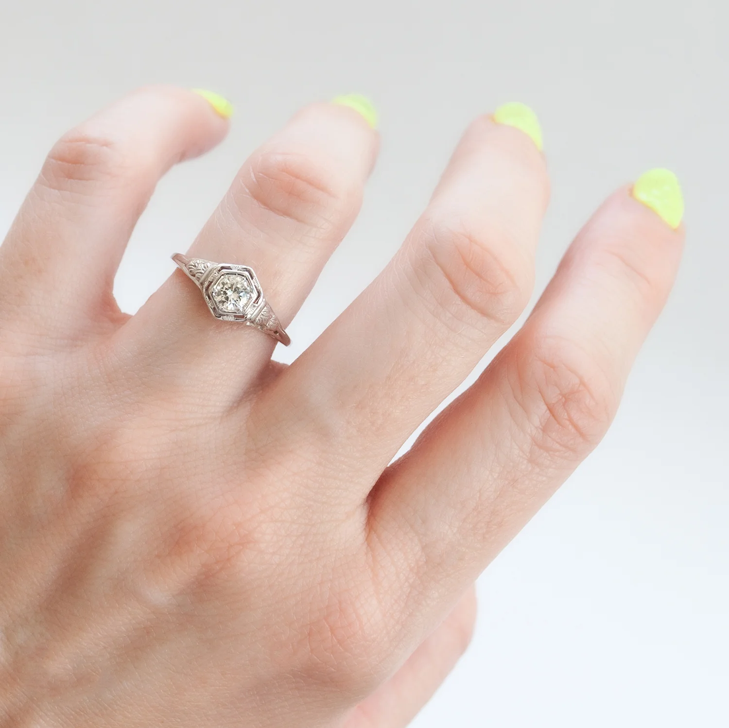 Floral Diamond Hex Solitaire - Image 2