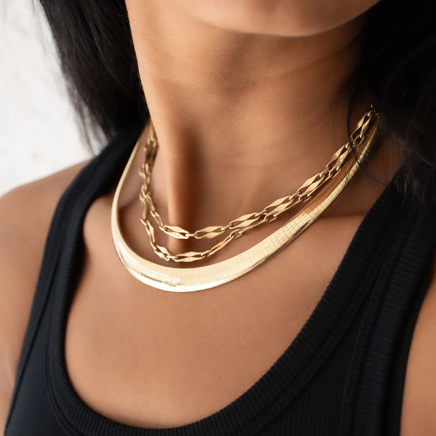 Gold Vintage Omega Necklace - Image 5