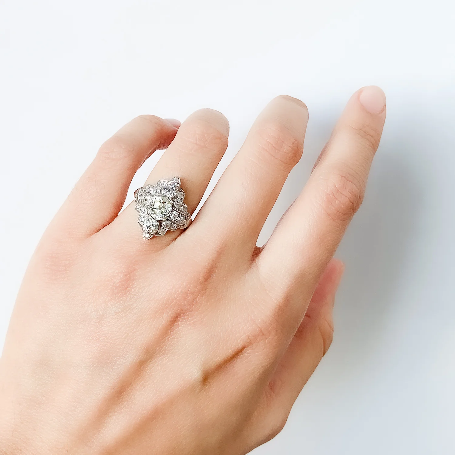 Platinum Art Deco Diamond Ring - Image 5