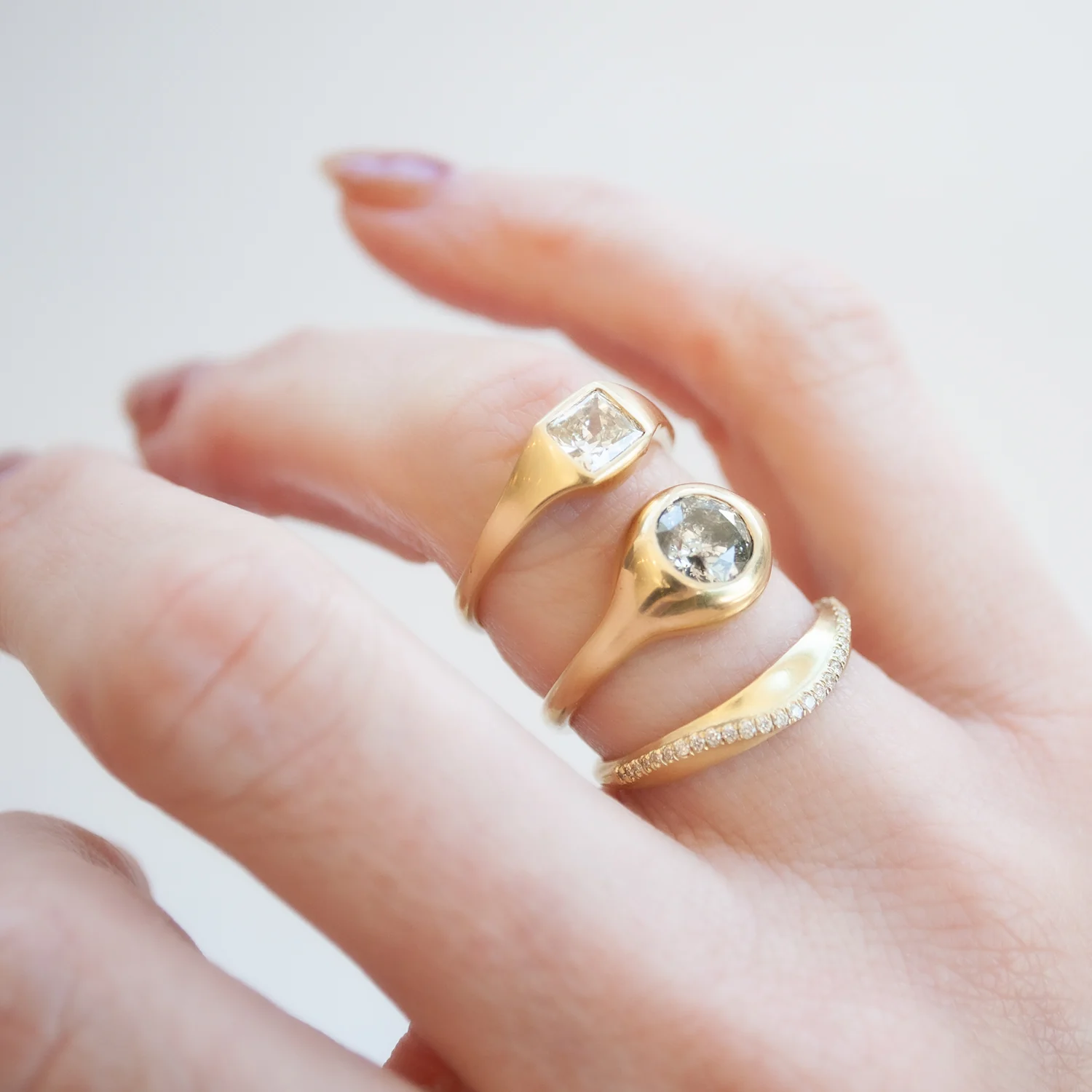 Wave Pavé Diamond Ring - Image 7