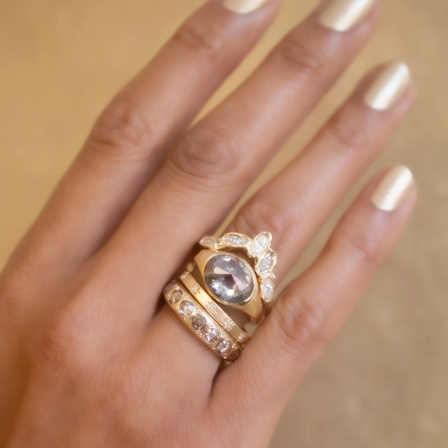 X Marquise Five Diamond V Shape Scatter Ring - Image 6