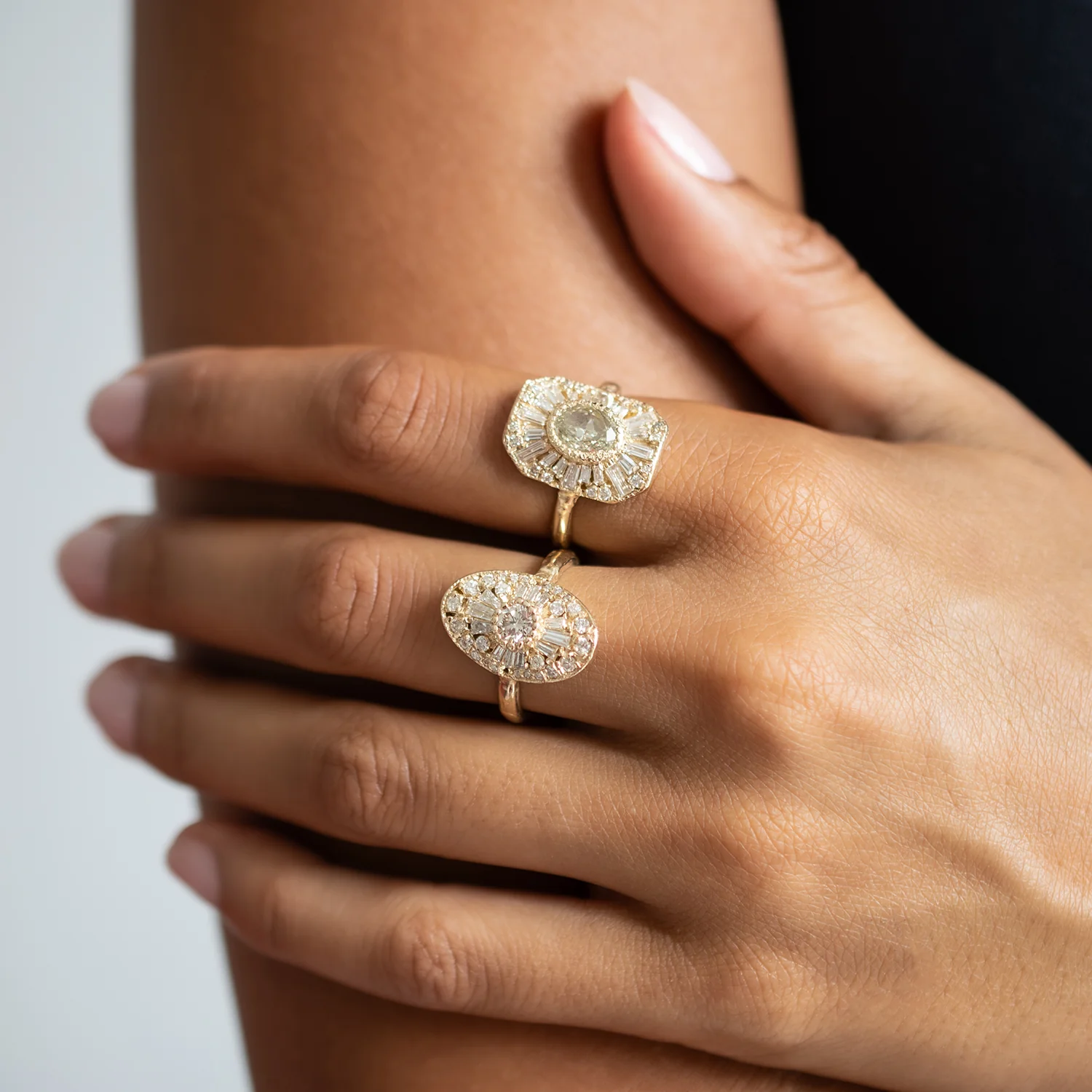 X Oval Scatter Legacy Cocktail Ring - Image 6